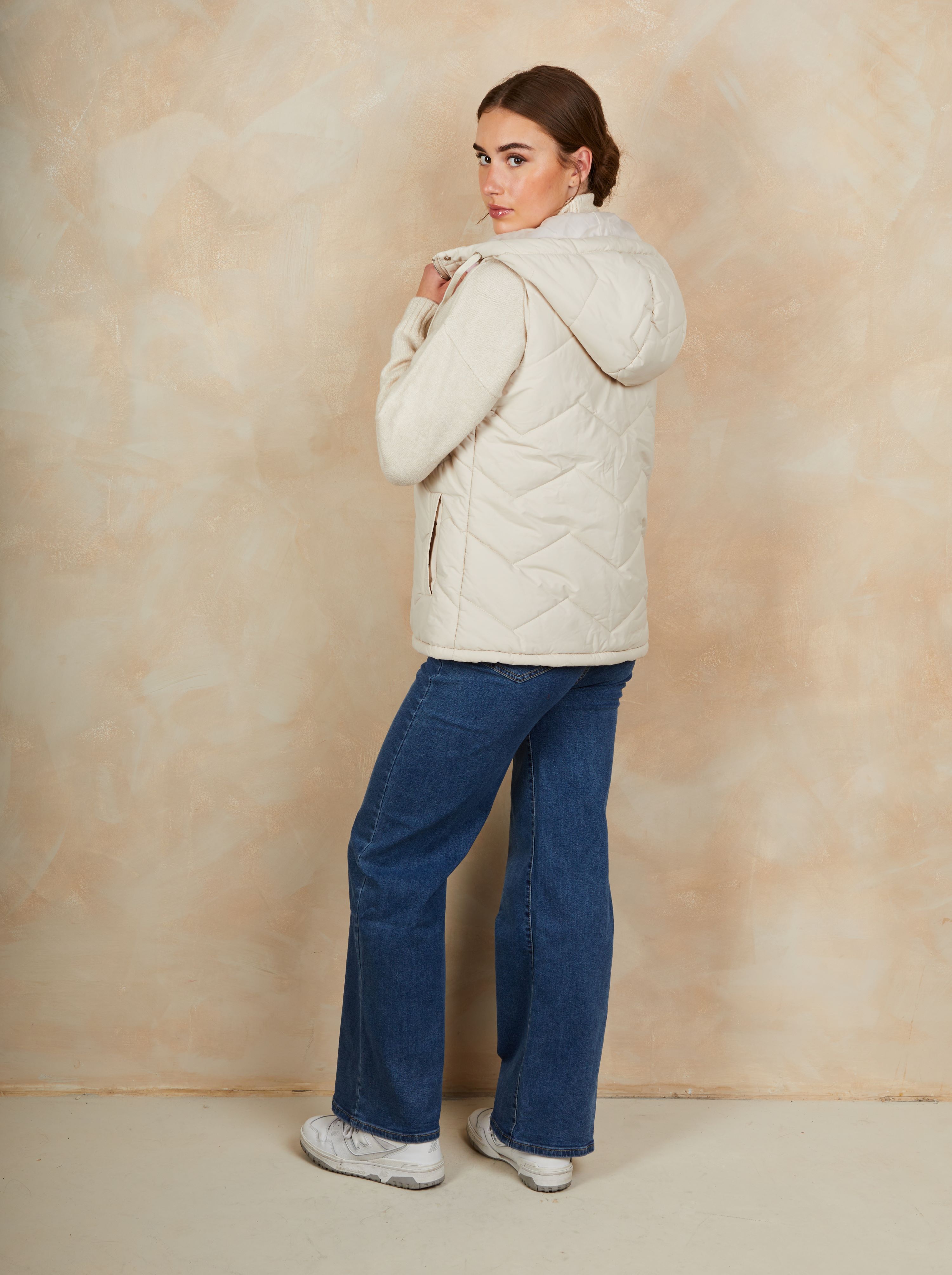 Quilted Puffer Gilet in Cream