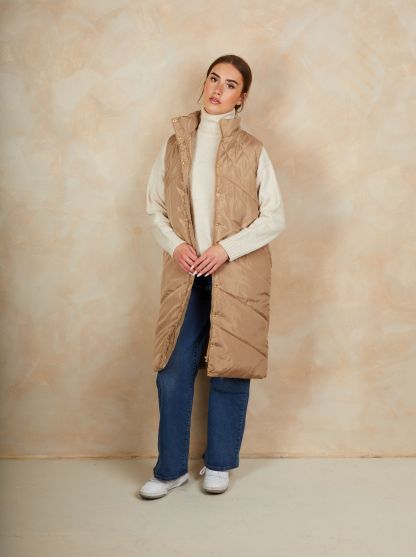 Diamond Quilt Detail Longline Padded Gilet in Tan