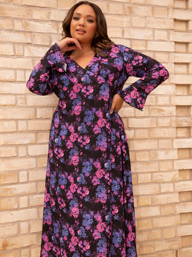 Plus Size Long Sleeve V Neck Floral Print Midi Dress in Black