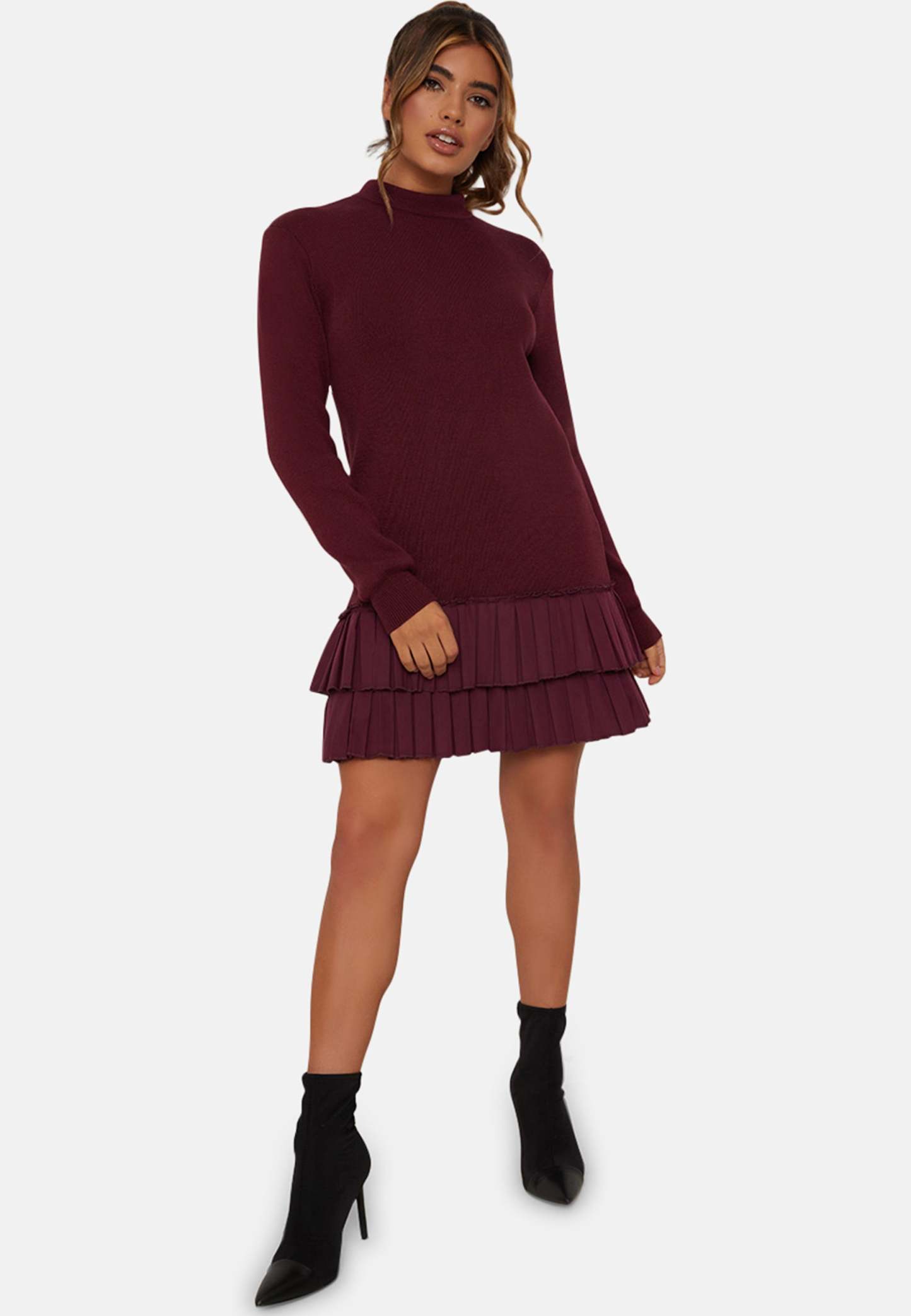 Chi chi london burgundy pleated maxi dress hotsell