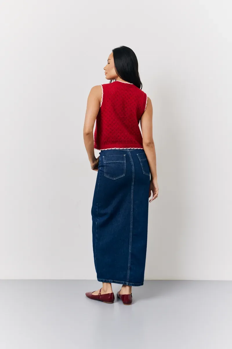 In The Style Contrast Edge Tie Front Knitted Waistcoat in Red