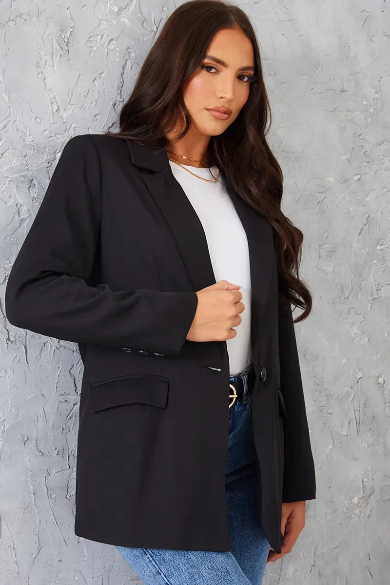 In The Style Longlined Tailored Blazer in Black