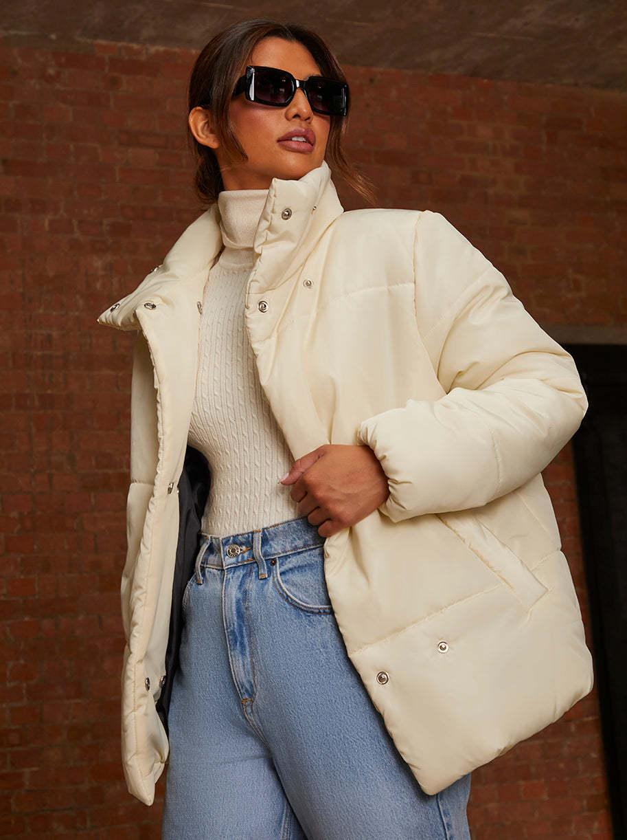 Oversized Duvet Short Padded Coat in Cream