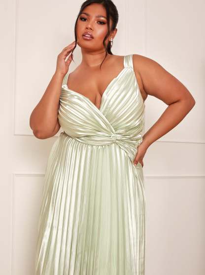 Plus size accordion pleated dress best sale