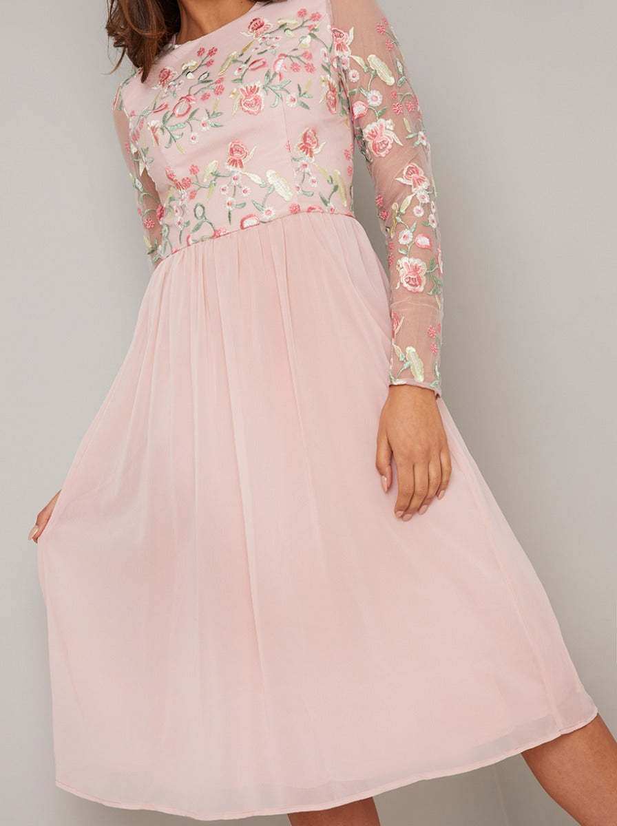 Long Sleeved Floral Lace Midi Dress in Pink