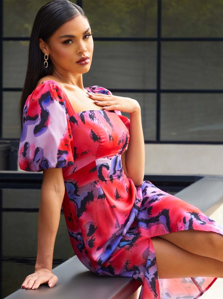 Square Neck Abstract Print Midi Dress in Multi