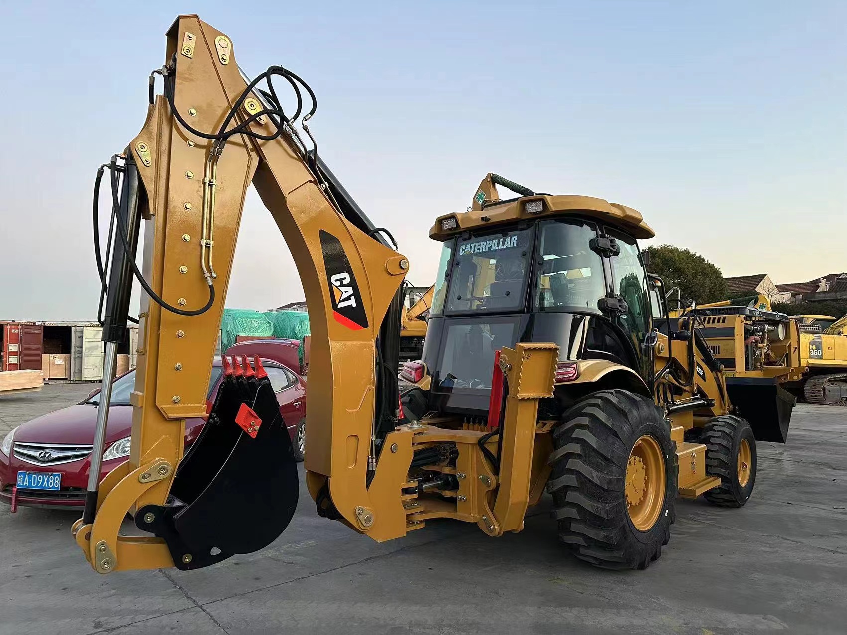 Used Caterpillar CAT420F Work at both ends