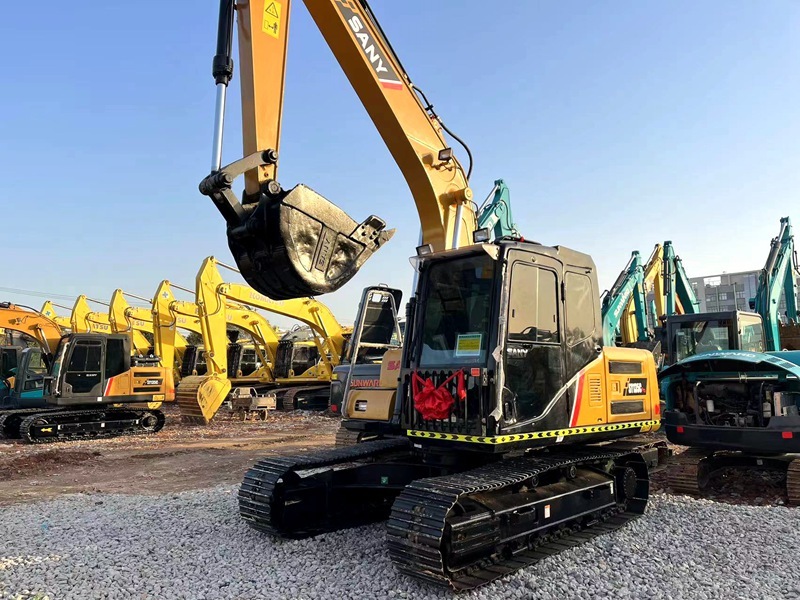 Used SANY SY135C excavator