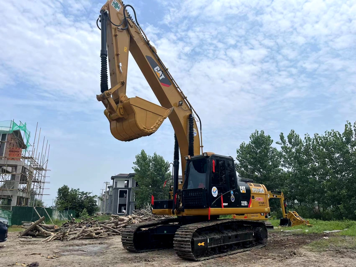 Used Caterpillar CAT329DL excavator