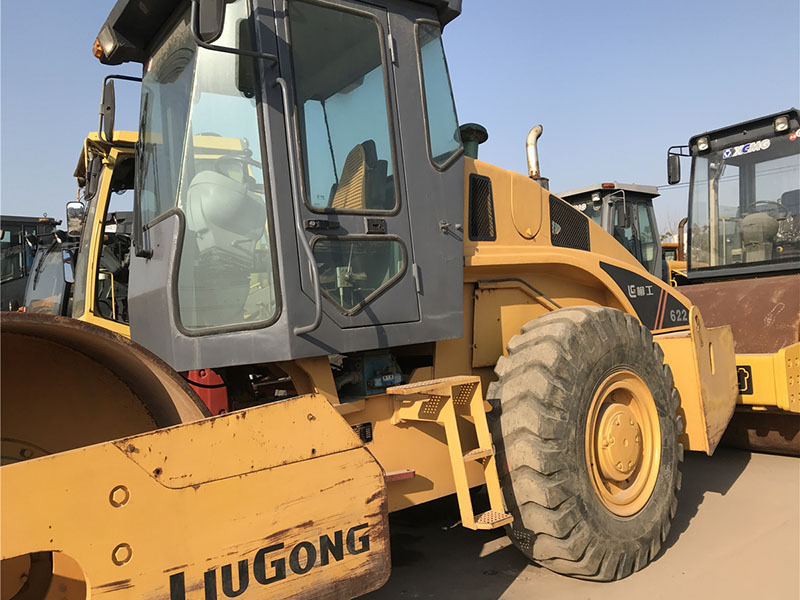 LIUGONG CLG622 Roller