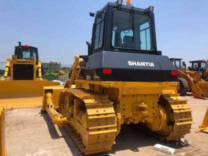 SHANTUI SD16 Bulldozer