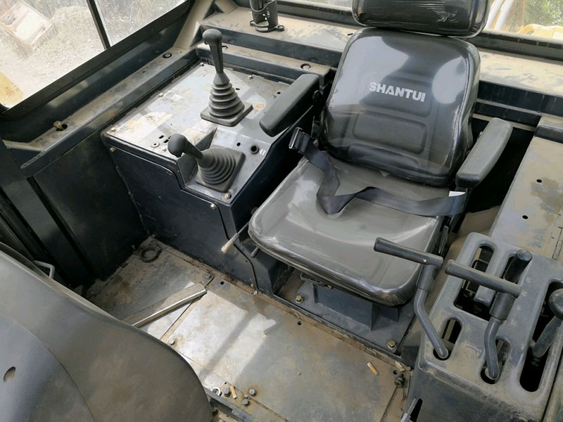 SHANTUI SD32 Bulldozer