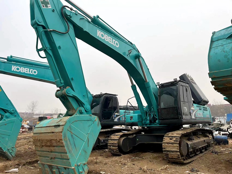 Used Kobelco SK460-8 excavator
