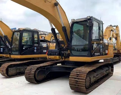 Used Caterpillar CAT323D excavator