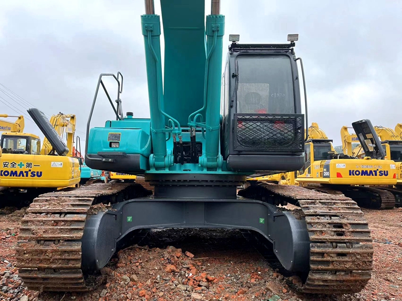 Used Kobelco SK480 excavator