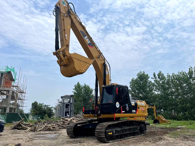 Used Caterpillar CAT329DL excavator