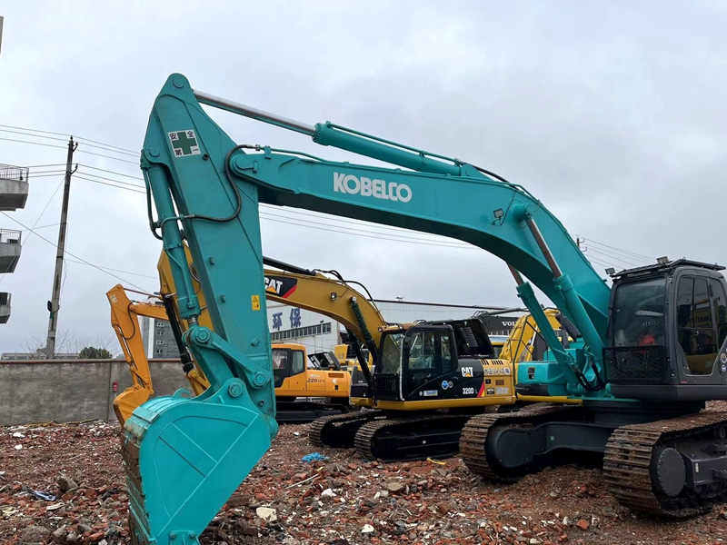Used Kobelco SK480 excavator
