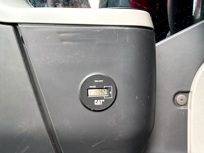 Used Caterpillar CAT329DL excavator