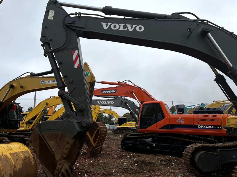 Used Volvo EC460BLC excavator