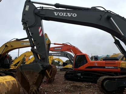 Used Volvo EC460BLC excavator