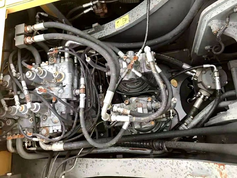 Used Volvo EC460BLC excavator