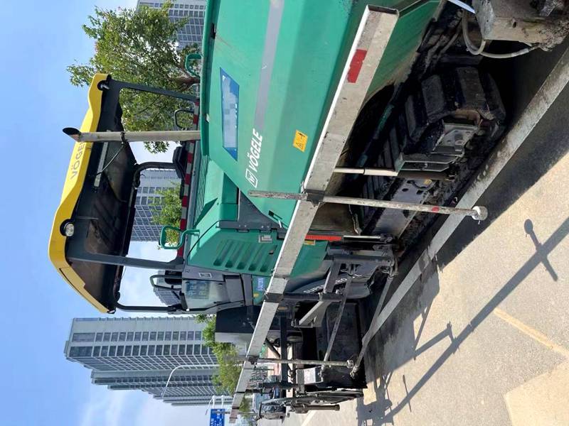 Used Vogele 1800-3L asphalt paver
