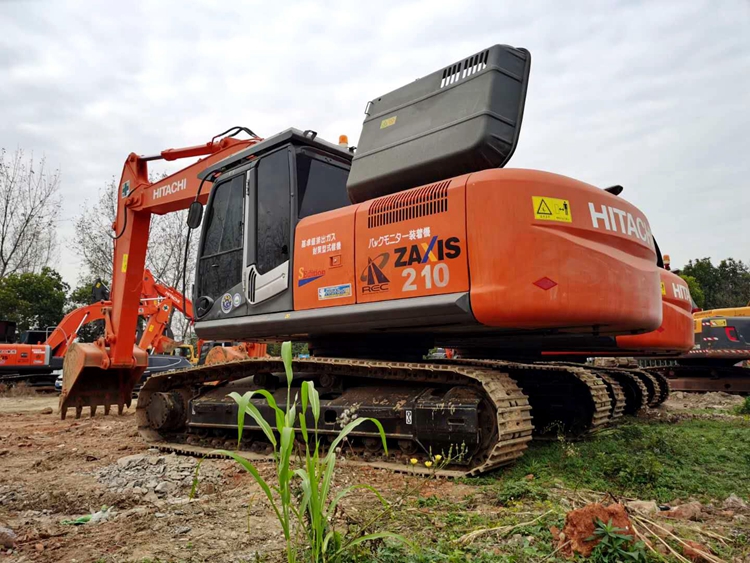 Used Hitachi ZX210-3 excavator
