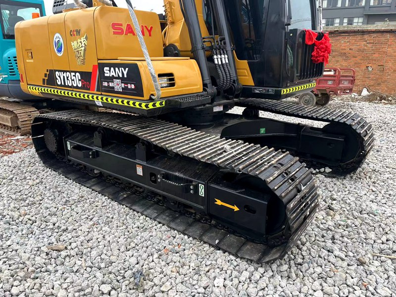 Used SANY SY135C excavator