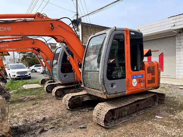 Used Hitachi ZX60 used excavator