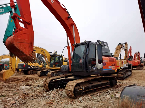 Used Hitachi ZX200-3 excavator