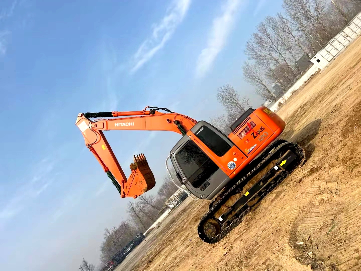Used Hitachi ZX120-6 excavator
