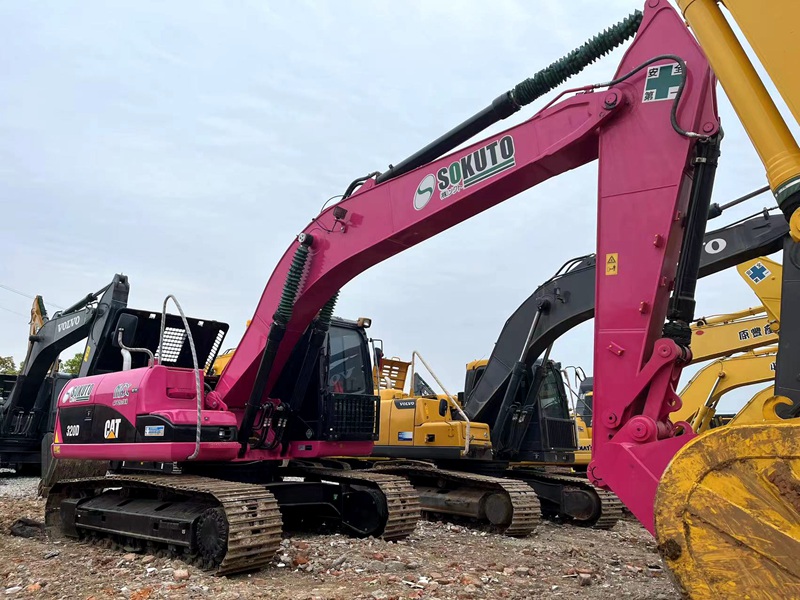 Used Caterpillar CAT320D excavator