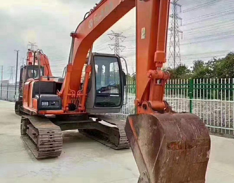 Used Hitachi ZX120-6 excavator