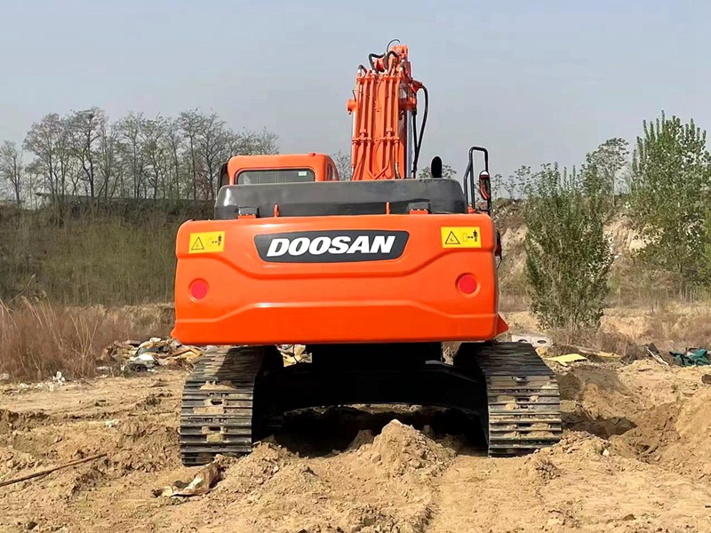 Used Doosan DX300LC excavator