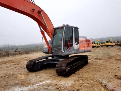 Used Hitachi ZX210-3 excavator