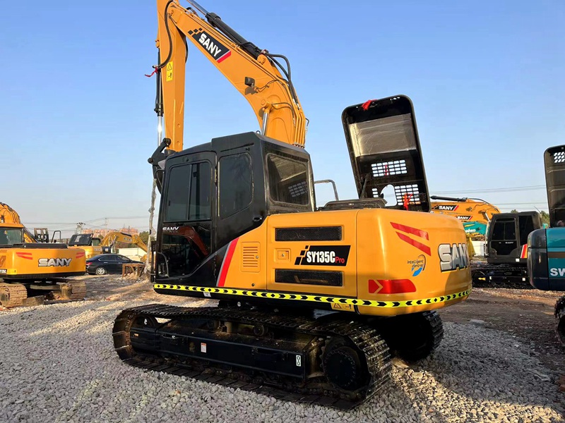 Used SANY SY135C excavator