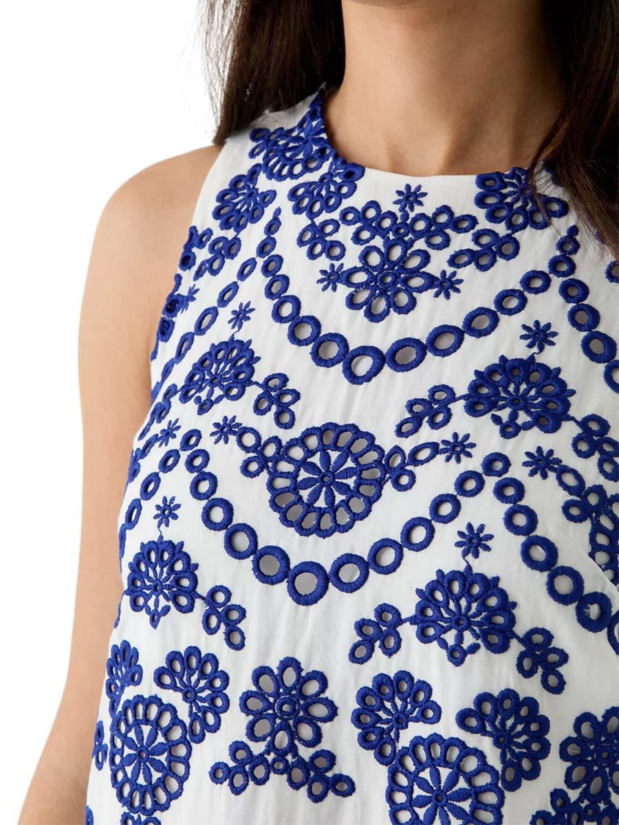 Eyelet Detail Sleeveless Printed Dress