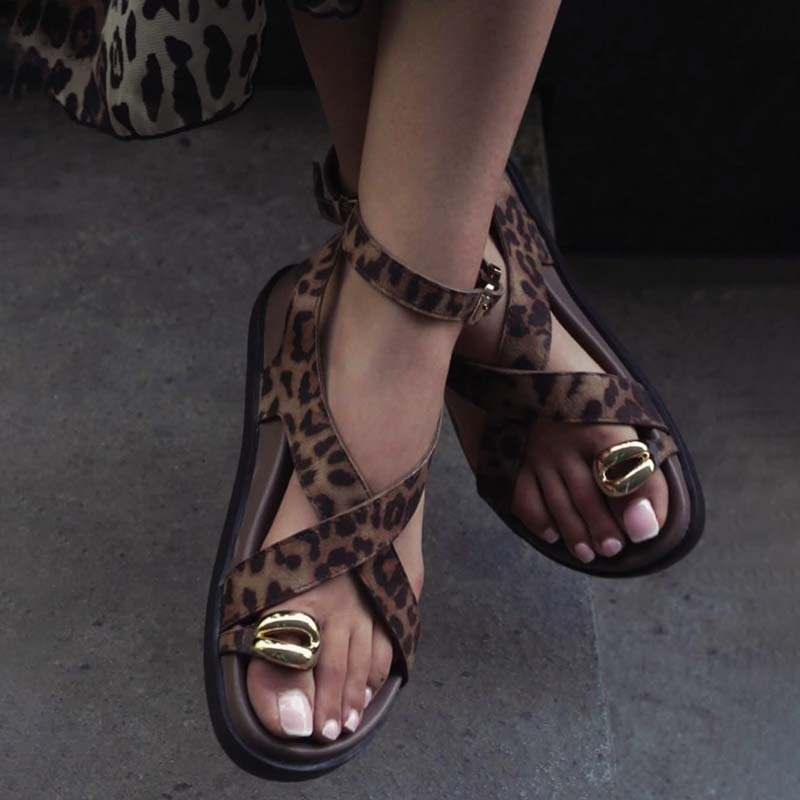 Leopard-Print Thick-Toe Platform-Button Sandals