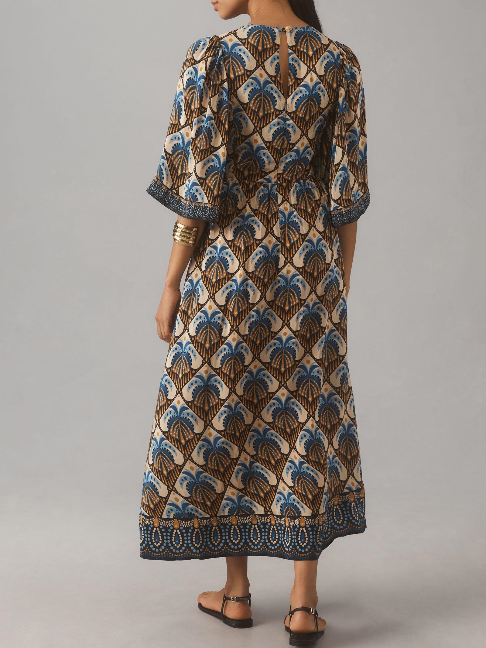Wide Sleeve Printed Midi Dress In Brown