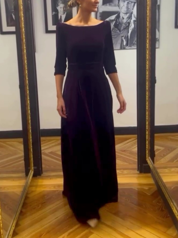 Vintage Elegant Velvet Gown Dress