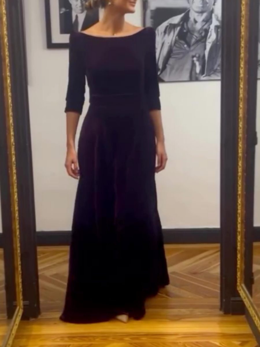 Vintage Elegant Velvet Gown Dress