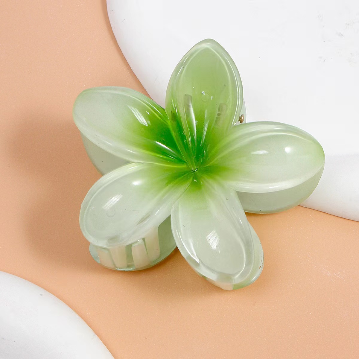 Lovely Egg Flower Claw Clip