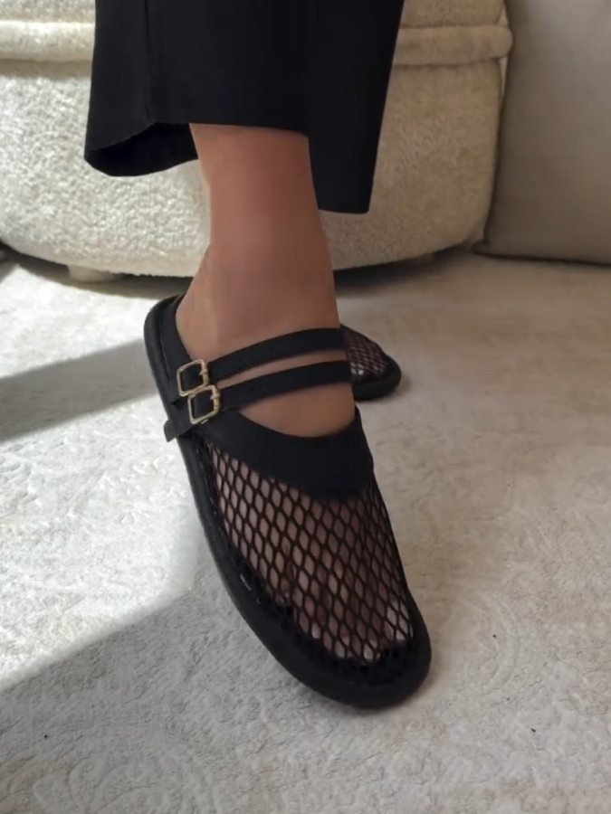 Hollow Out Mesh One-step Sandal Slippers