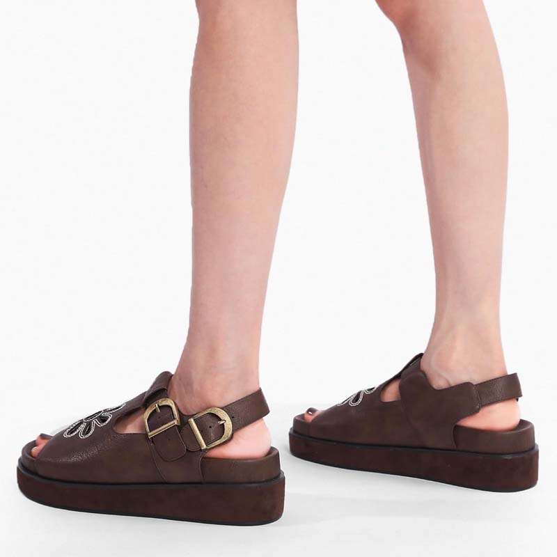 Fashion Embroidered Beach Shoes Sandals