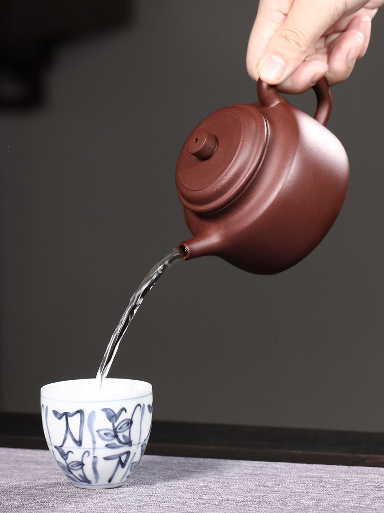 Yixing purple clay teapot, small capacity, pure handmade, kung fu tea set, raw purple clay, household teapot, 190ml
