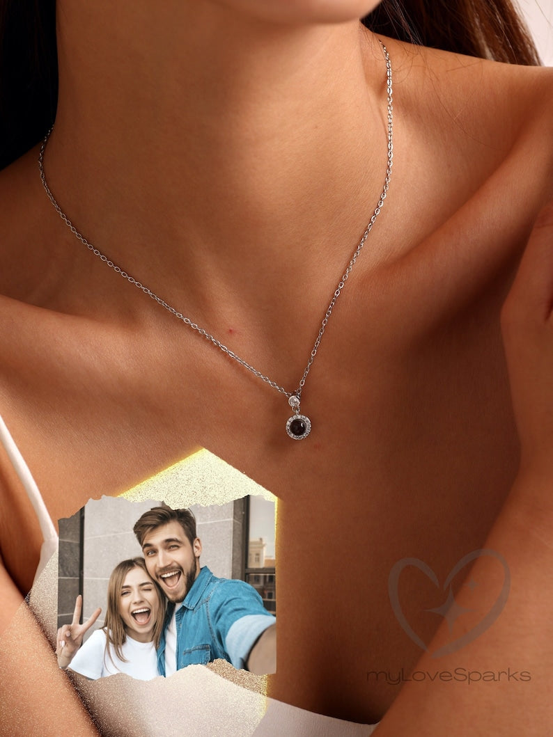 Photo Projection  Necklace, Personalized  Necklace, Memorial Gift, Gift for Her, Mom Necklace, Valentine Day Gift