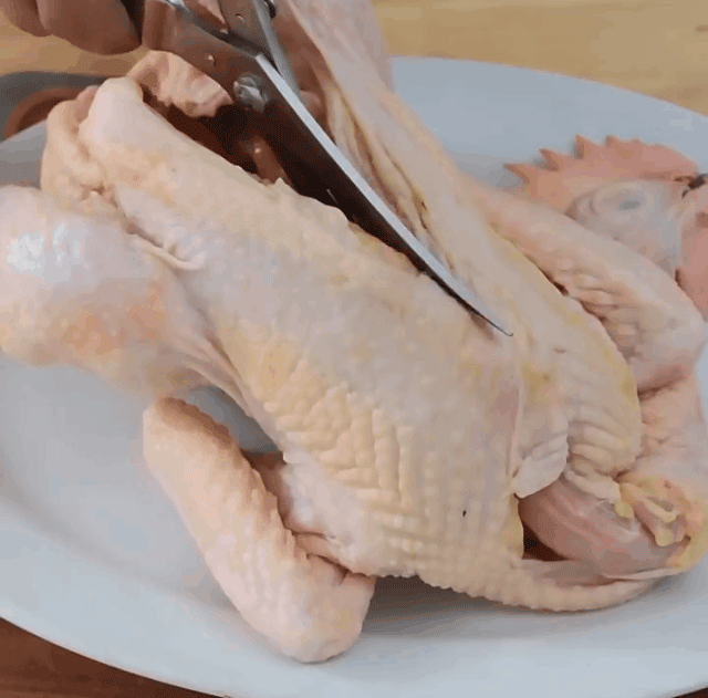 71c3b7d4a684e67b93388b53a6325dd9.gif