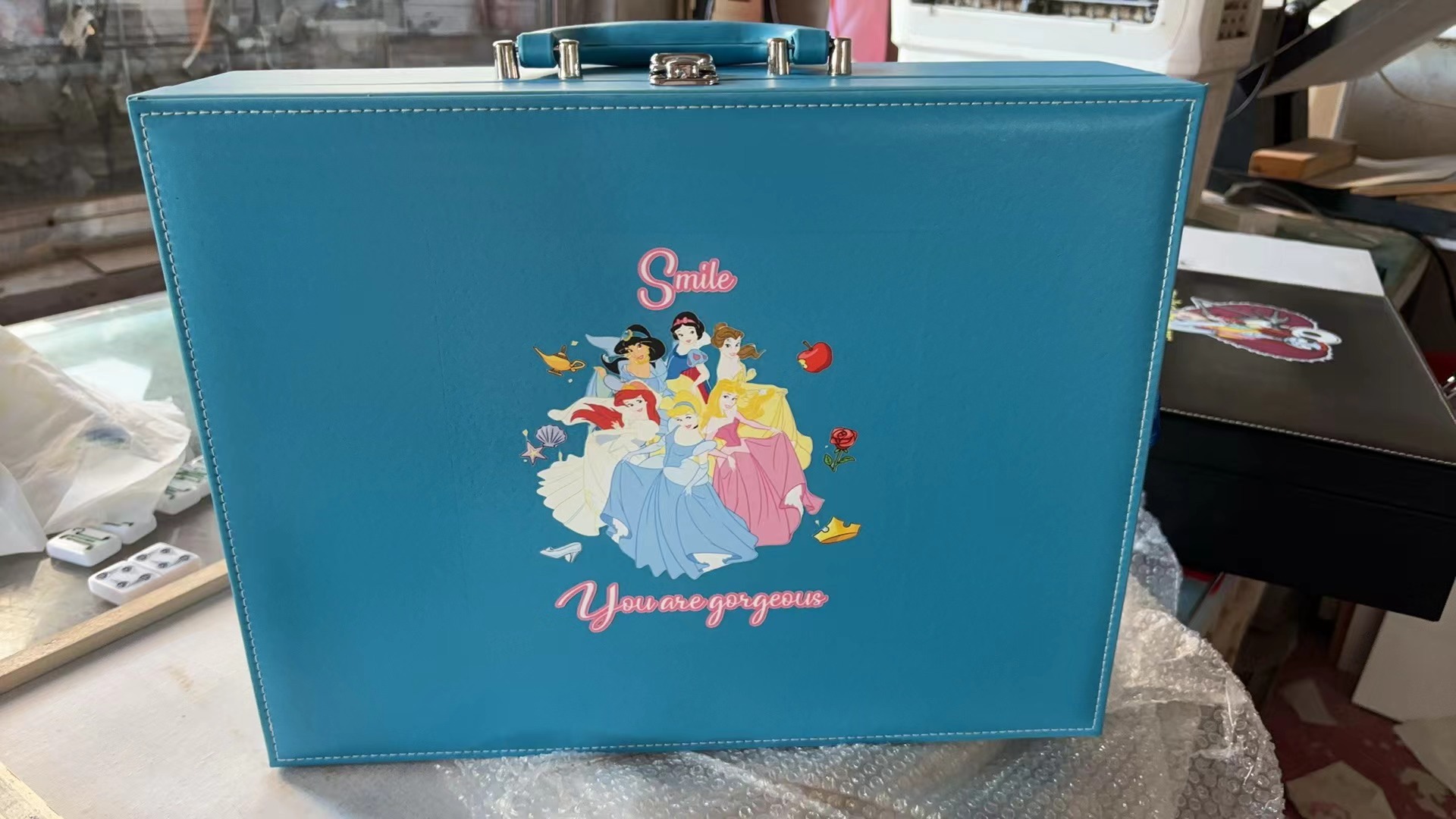 Premium PU Leather Tile Carrying Case ( With/without traditional mahjong ! )