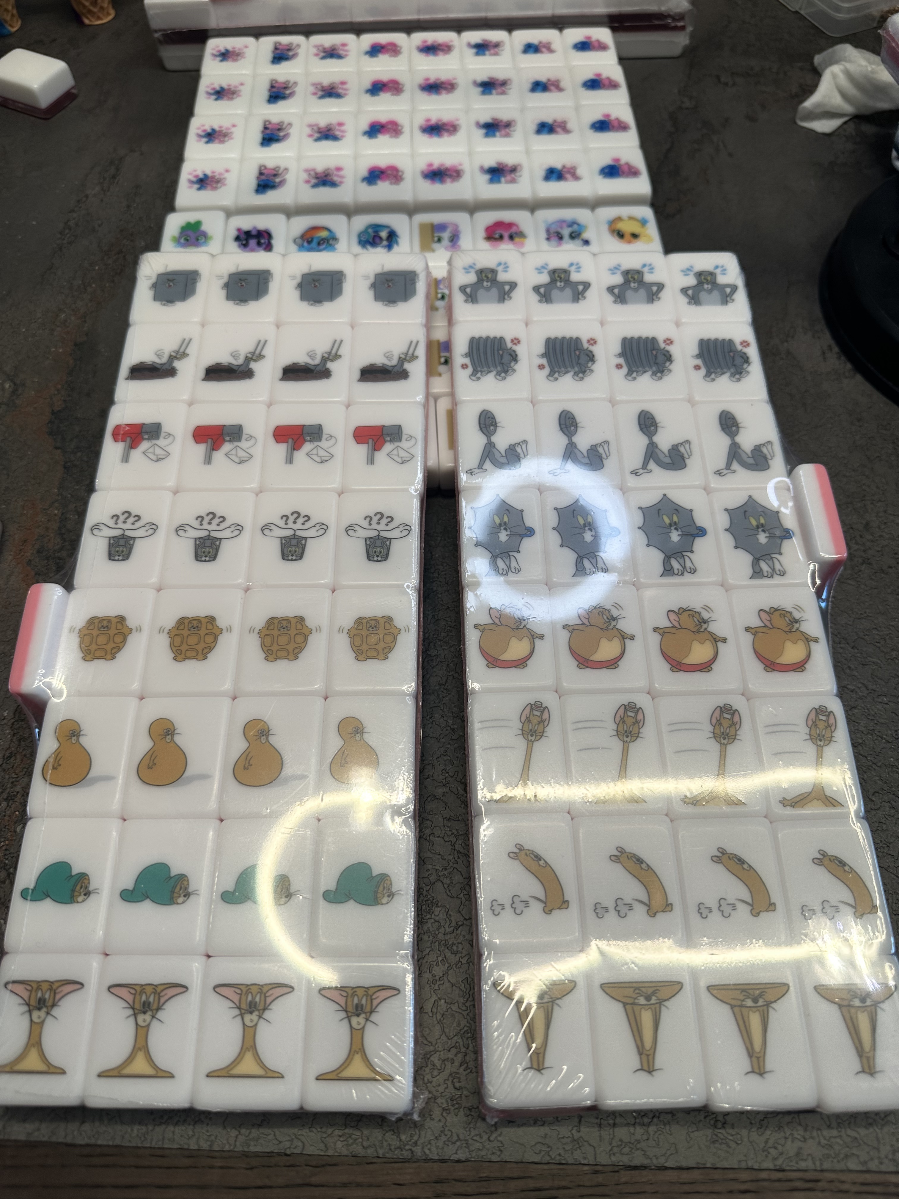 Pre-release Push Tile Mahjong Tile Game Pink 65 tiles ( Tom & Jerry ) tiktok new viral trending rummy dominos