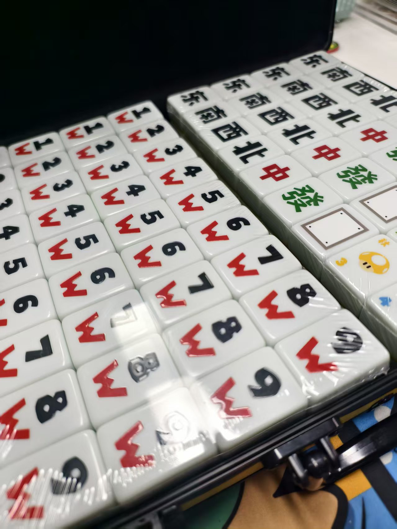 40mm Tradional 144pcs Retro Arcade Mahjong Set 